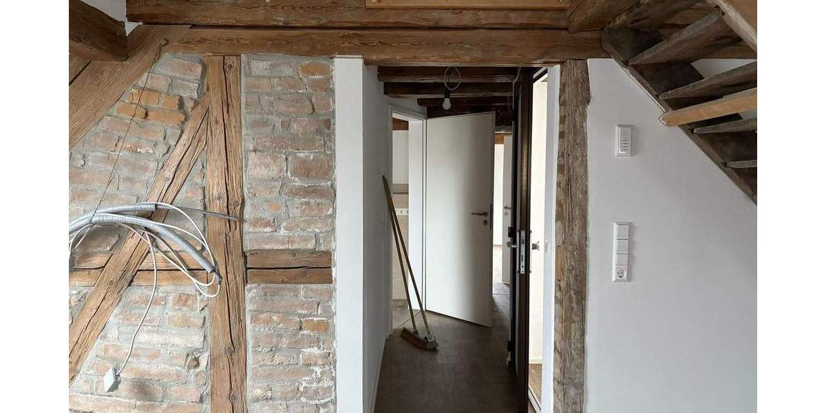 Etagenwohnung Bad Schussenried - 2 Zimmer, 88 m&sup2;, 1.100&euro; | Angebot:25192696