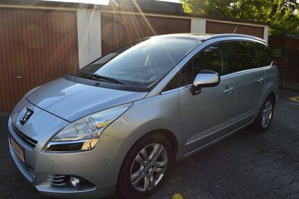 Peugeot 5008 199.600 km 5.500 &euro; Ammerbuch 72119