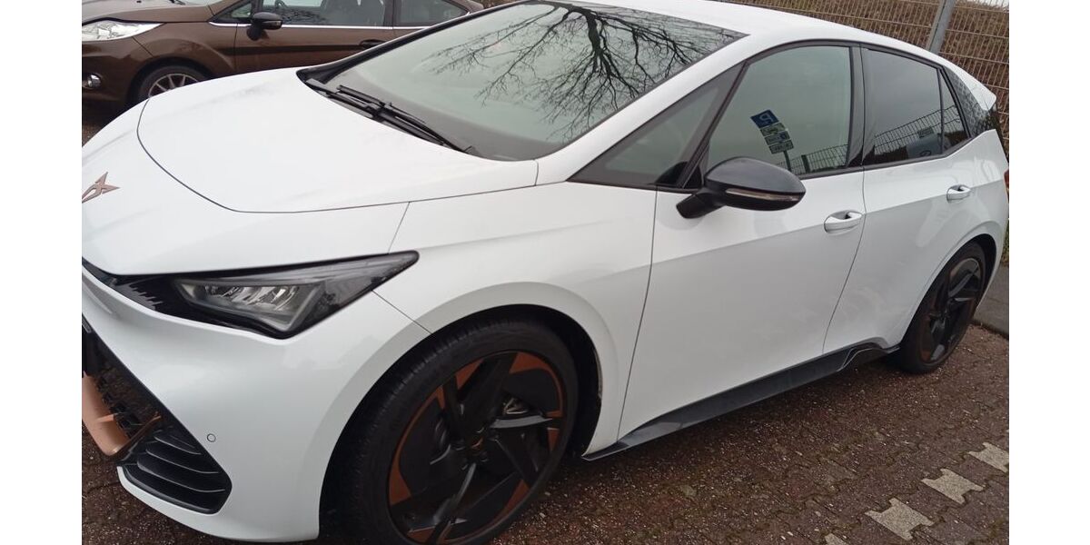 Cupra Born 34.000 km 25.800 &euro; Niederbreitbach 56589