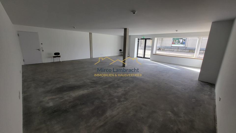 Gewerbeobjekt Breisach am Rhein - 2.450&euro; | Angebot:25245140