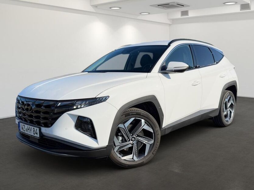 Hyundai TUCSON 2.500 km 32.990 € Dillenburg 35684