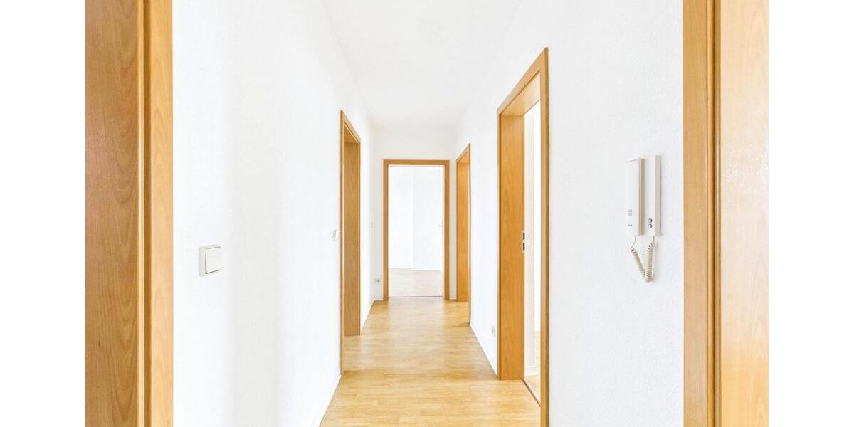 Etagenwohnung Dessau-Roßlau Roßlau - 4 Zimmer, 71 m&sup2;, 505&euro; | Angebot:24976922