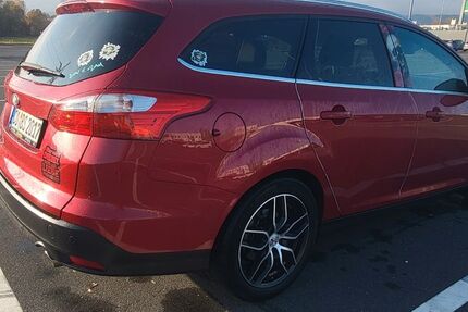 Ford Focus 162.000 km 8.200 &euro; Neustadt 96465