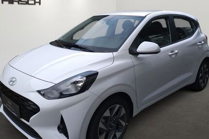 Hyundai i10 2.500 km 16.990 &euro; Borna 04552