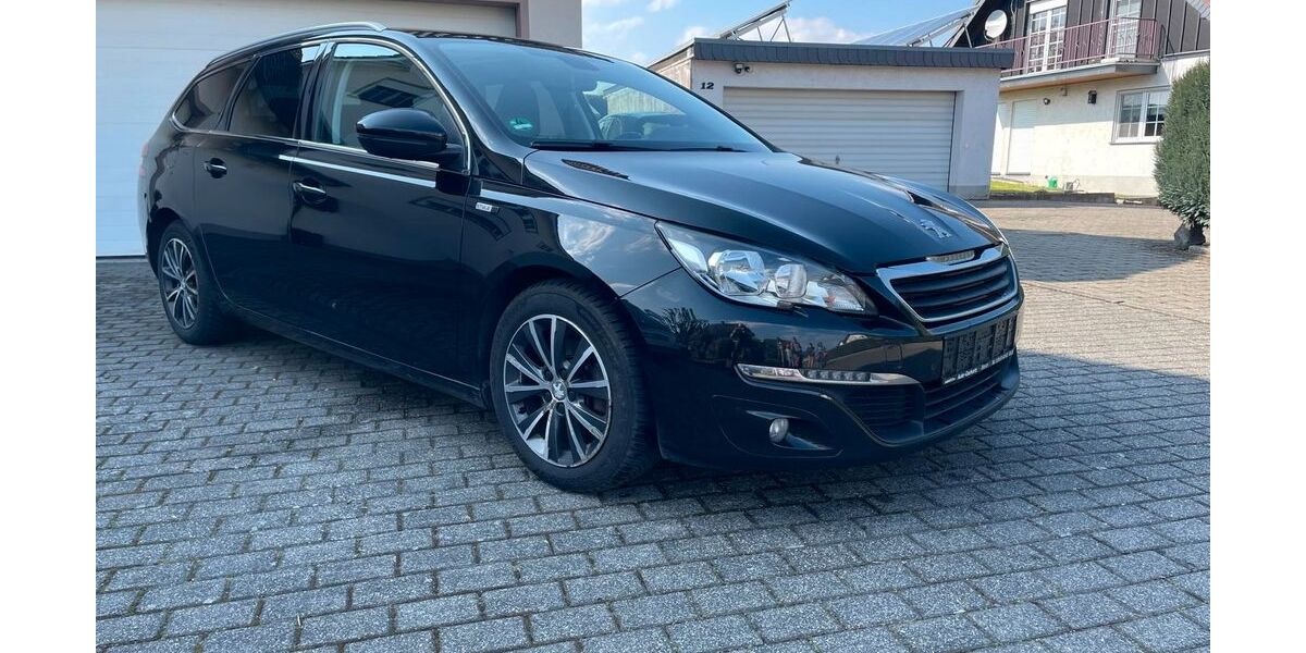 Peugeot 308 185.000 km 8.890 &euro; Kaifenheim 56761