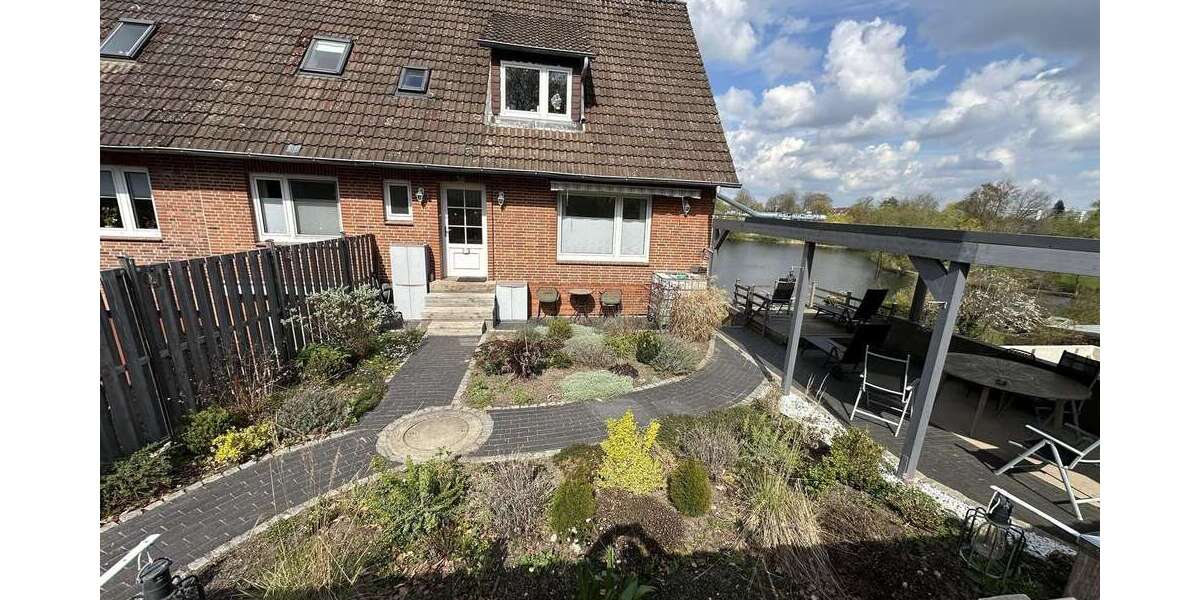 Einfamilienhaus Bad Oldesloe - 11 Zimmer, 208 m&sup2;, 879.000&euro; | Angebot:26307916