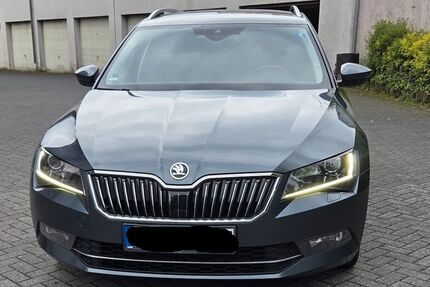 Skoda Superb 208.000 km 15.650 &euro; Nümbrecht 51588