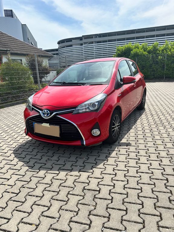 Yaris