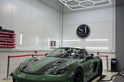 Porsche Boxster 3.900 km 178.000 &euro; Burbach 57299