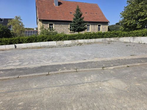 Grundstück für Stellplätze u.a., geschottert in 97450 Arnstein-Gänheim zwischen Würzburg und Schweinfurt (ID 3011),
