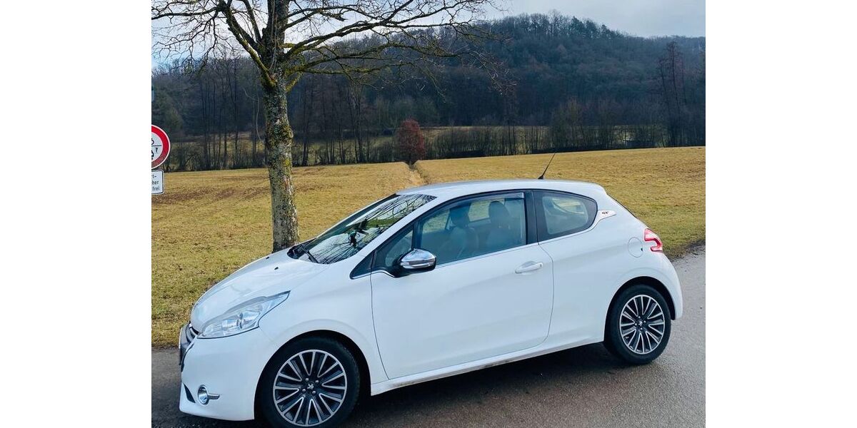 Peugeot 208 147.000 km 5.000 &euro; Gärtringen 71116