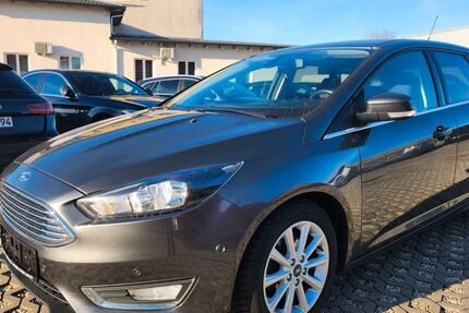 Ford Focus 136.250 km 6.190 &euro; Cottbus 03042