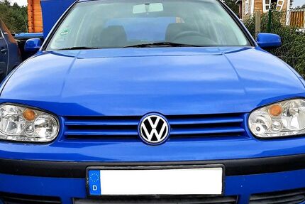 VW Golf 213.000 km 990 &euro; Grünheide (Mark) 15537
