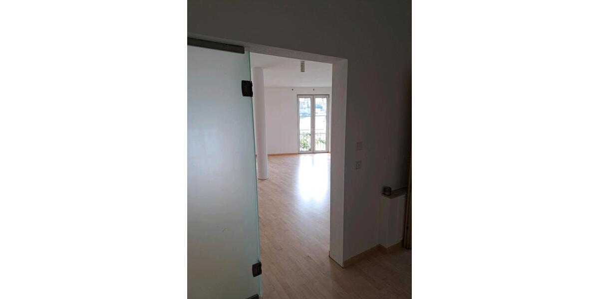 Etagenwohnung Hirschaid - 3 Zimmer, 117 m&sup2;, 1.100&euro; | Angebot:25266255