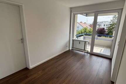 Wohnung Korntal-Münchingen Münchingen - 3.5 Zimmer, 89 m&sup2;, 1.200&euro; | Angebot:27125685