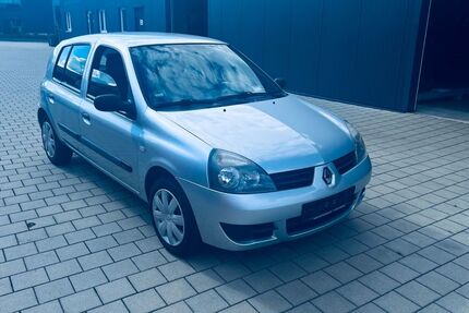Renault Clio 88.098 km 2.495 &euro; Büchenbach 91186