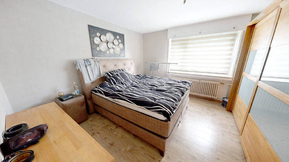 Köln! Doppelt profitieren! 3-Zimmer-Eigentumswohnung mit Sonnenterrasse und Stellplatz + separates Studio Apartment in ruhiger Lage! (LK 4880)