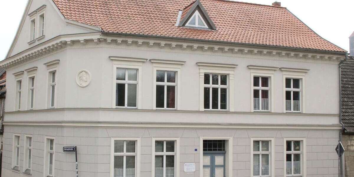 Einfamilienhaus Quedlinburg - 12 Zimmer, 315 m&sup2;, 155.000&euro; | Angebot:26869807
