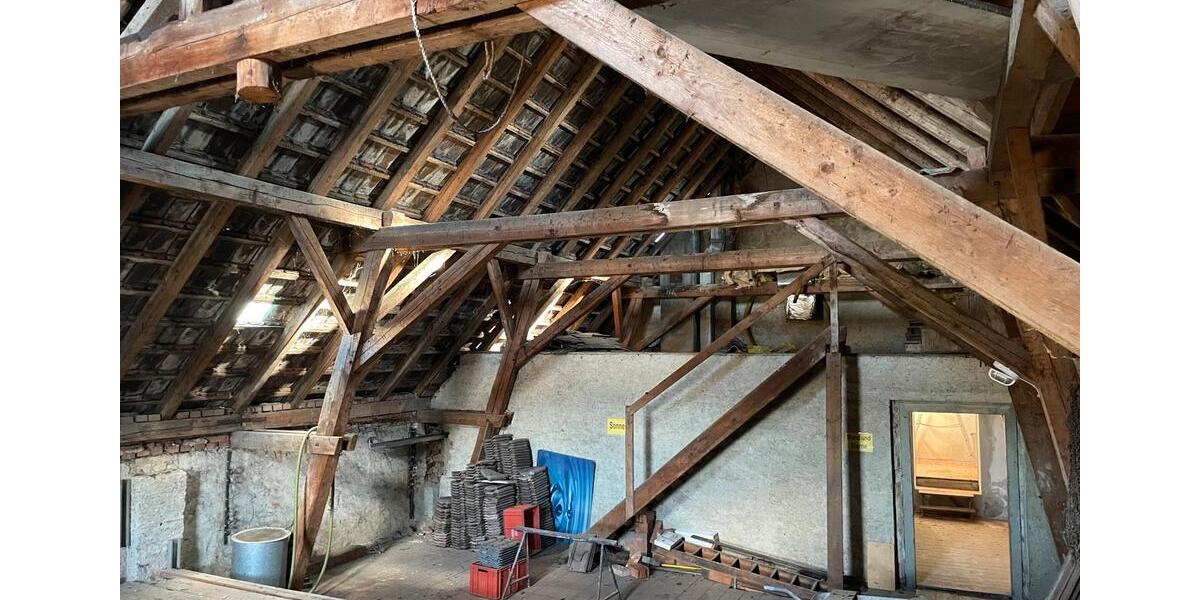 Dachgeschoßwohnung Jettingen-Scheppach Scheppach - 1 Zimmer, 192 m&sup2;, 99.000&euro; | Angebot:26898337