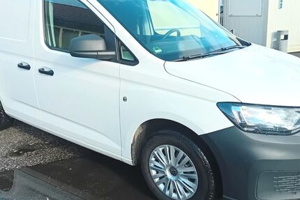VW Caddy 153.545 km 13.700 &euro; Nürnberg 90431