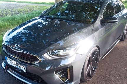 Kia pro ceed / ProCeed 124.500 km 15.800 &euro; Westoverledingen 26810
