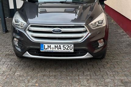 Ford Kuga 154.000 km 8.800 &euro; Irmtraut 56479