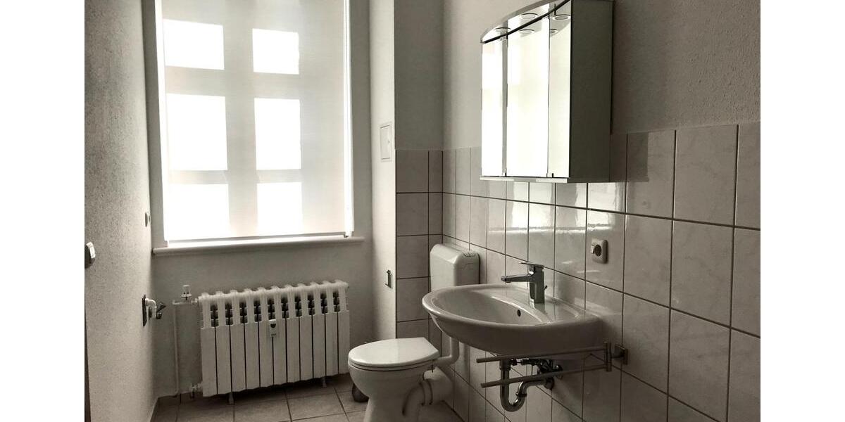 Erdgeschoßwohnung Apolda - 2 Zimmer, 51 m&sup2;, 600&euro; | Angebot:26682969