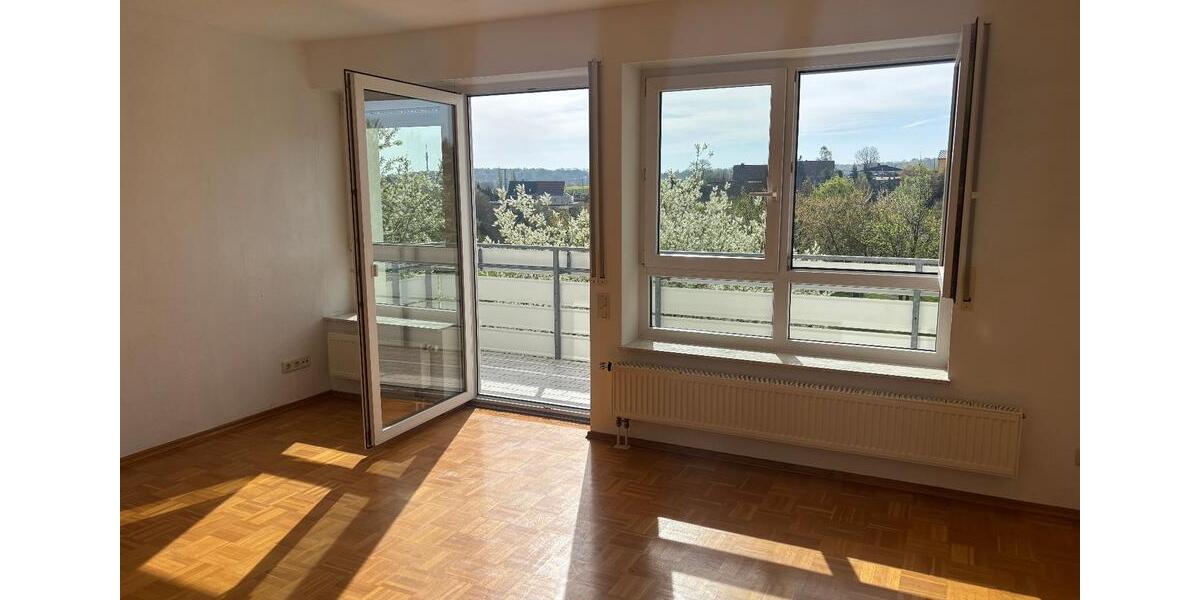 Etagenwohnung Naumburg (Saale) - 3 Zimmer, 78 m&sup2;, 139.000&euro; | Angebot:26944627