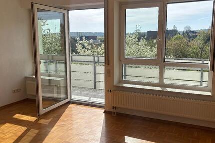 Wohnung Naumburg (Saale) - 3 Zimmer, 78 m&sup2;, 139.000&euro; | Angebot:26944627