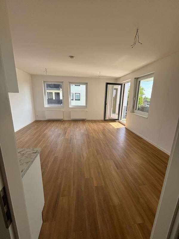 Wohnung zum Mieten in Schönefeld 1.124,72 € 66.16 m²