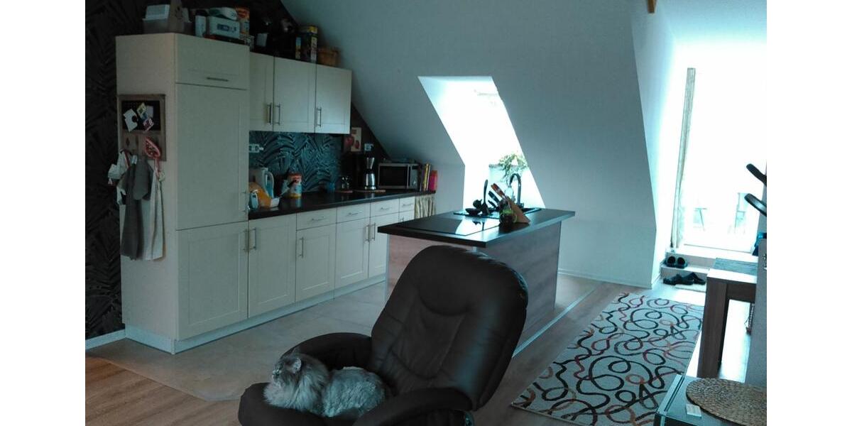 Dachgeschoßwohnung Rathenow - 3 Zimmer, 100 m&sup2;, 650&euro; | Angebot:26444326