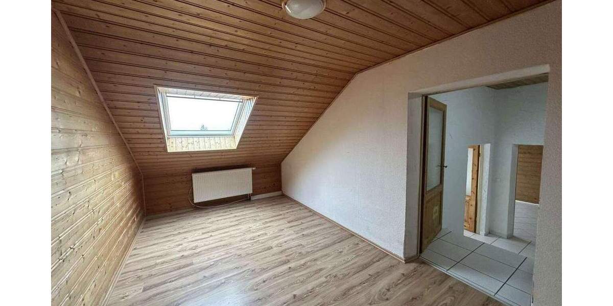 Doppelhaushälfte Rehlingen-Siersburg Oberesch - 6 Zimmer, 244 m&sup2;, 1.190&euro; | Angebot:25176430