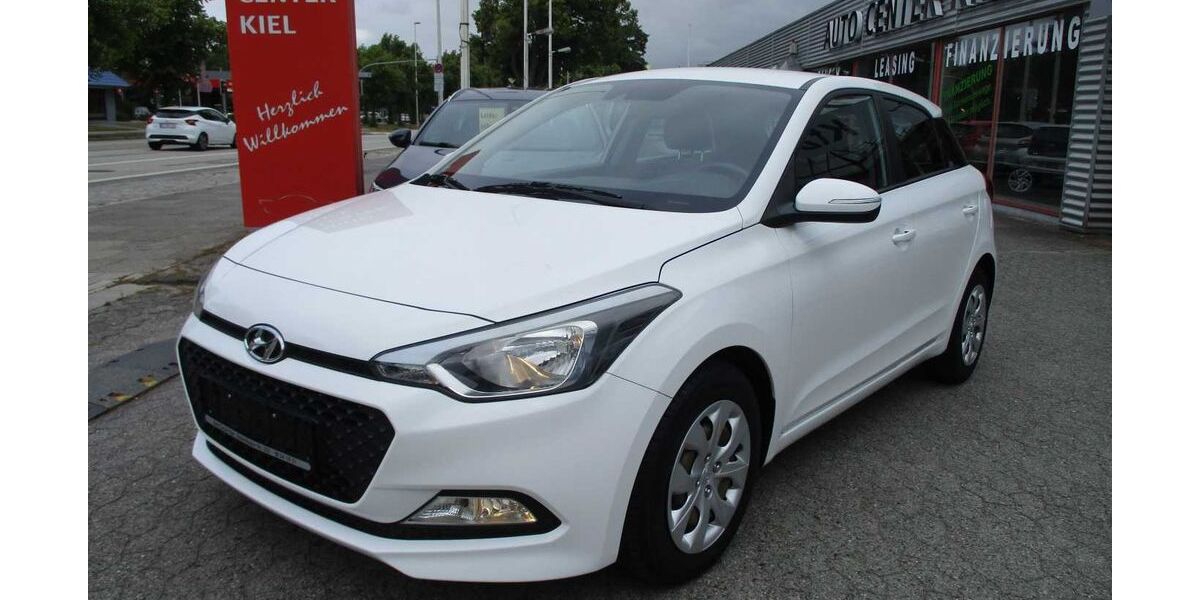 Hyundai i20 60.600 km 8.450 &euro; Kiel-Kronshagen 24119