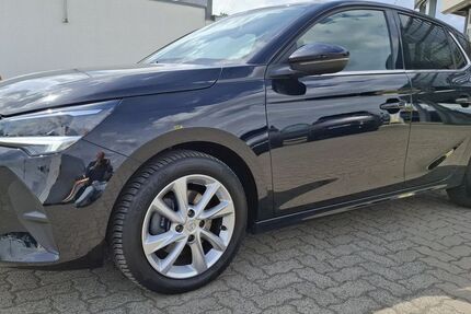 Opel Corsa 37.512 km 15.990 &euro; Rathenow 14712