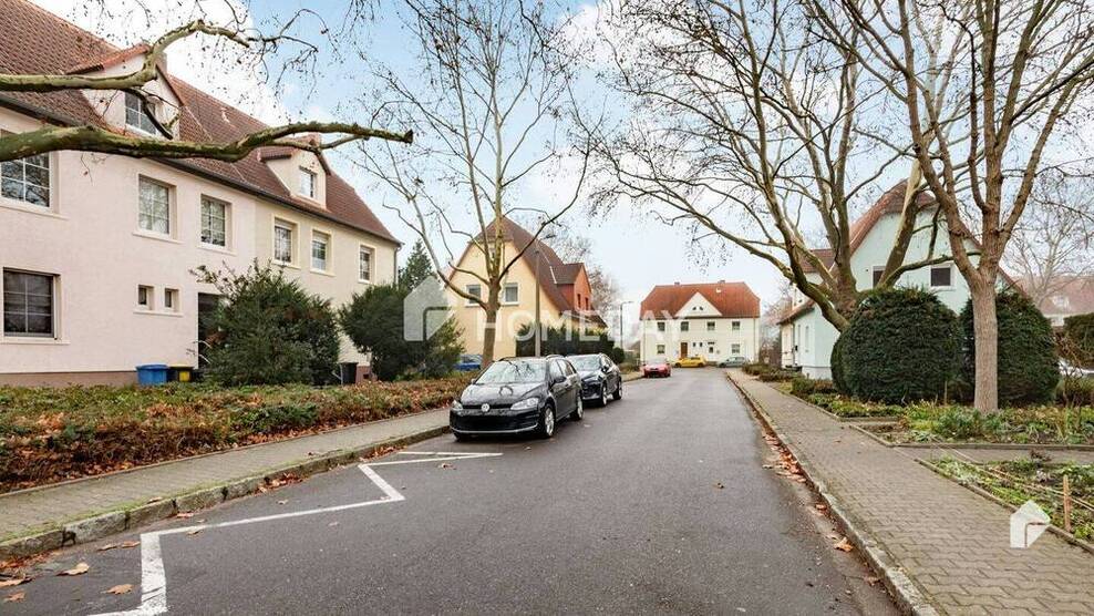 Ihr neues Zuhause: Doppelhaushälfte mit Garten und Platz für die Familie in Leuna 4 zimmer