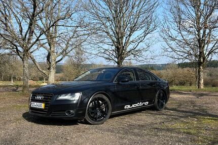 Audi A8 156.443 km 24.000 &euro; Losheim am see 66679