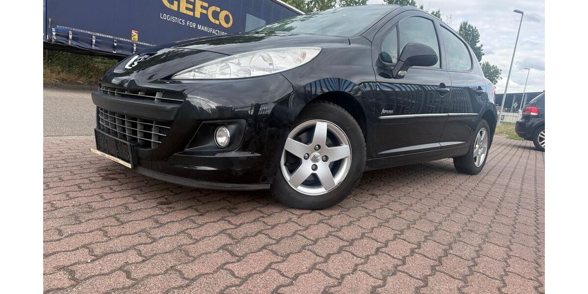 Peugeot 207 166.000 km 2.999 &euro; Hockenheim 68766