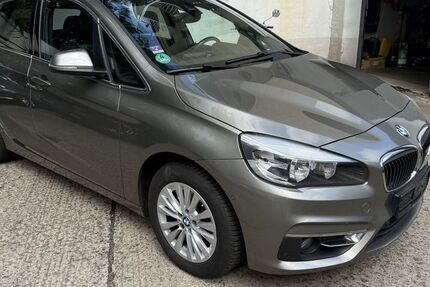 BMW 218 Active Tourer 132.210 km 9.900 &euro; Berlin 10247