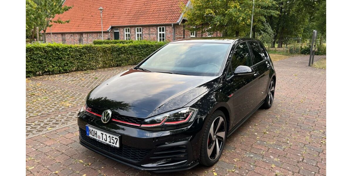 VW Golf 73.500 km 22.999 &euro; Veldhausen 49828