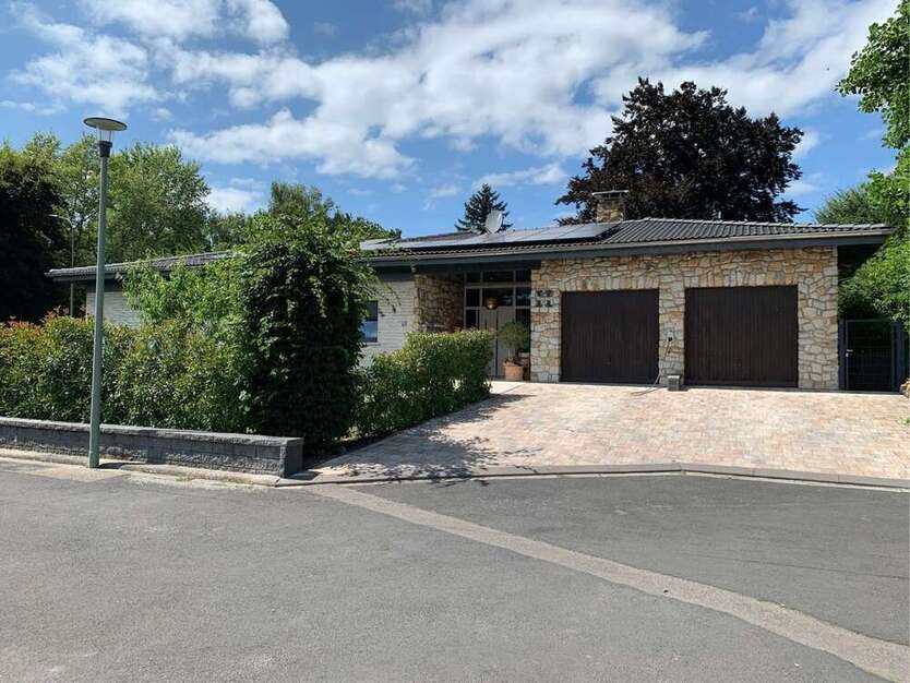 Haus zum Kaufen in Hanau-Großauheim 1.600.000 € 340 m²