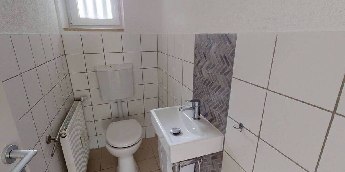 Etagenwohnung Roding Kienholz - 4 Zimmer, 88 m&sup2;, 730&euro; | Angebot:26797779