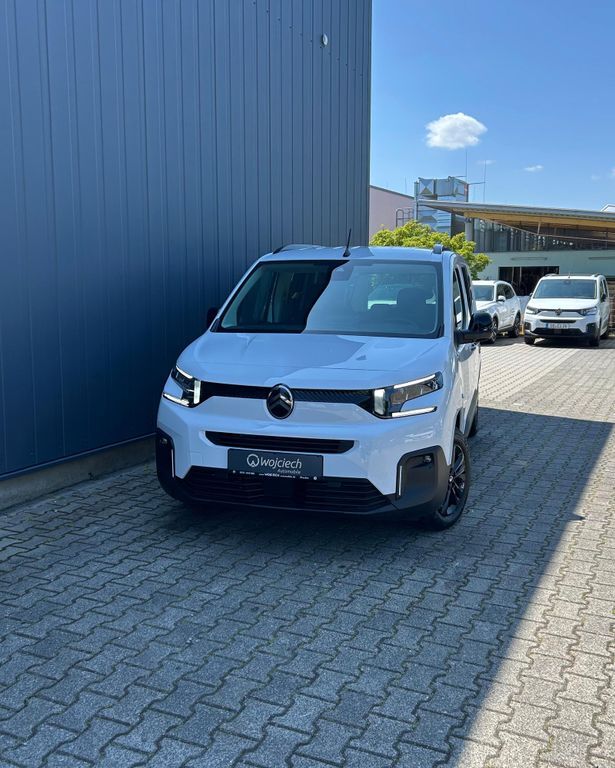 Citroen Berlingo 1.900 km 39.990 € Dresden 01328