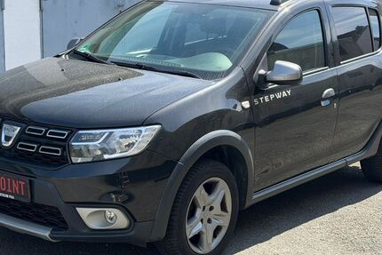 Dacia Sandero 78.460 km 7.300 &euro; Düsseldorf 40468