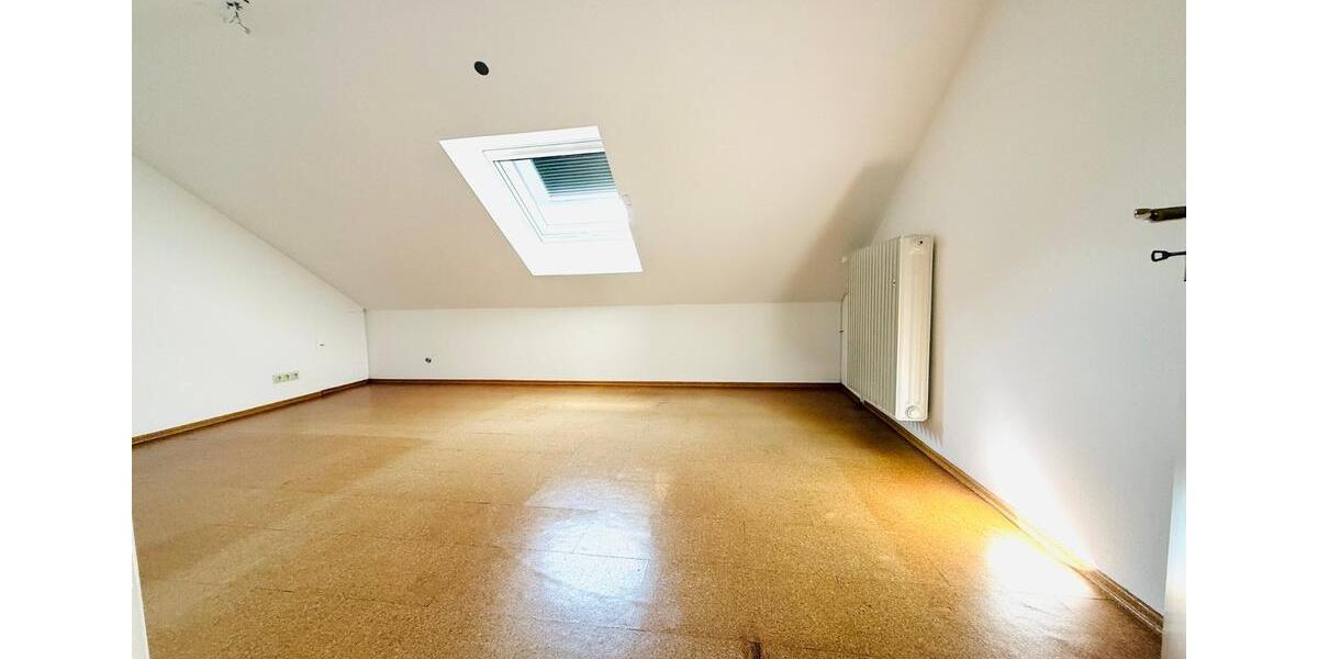 Einfamilienhaus Wertheim - 9 Zimmer, 231 m&sup2;, 535.000&euro; | Angebot:27110628