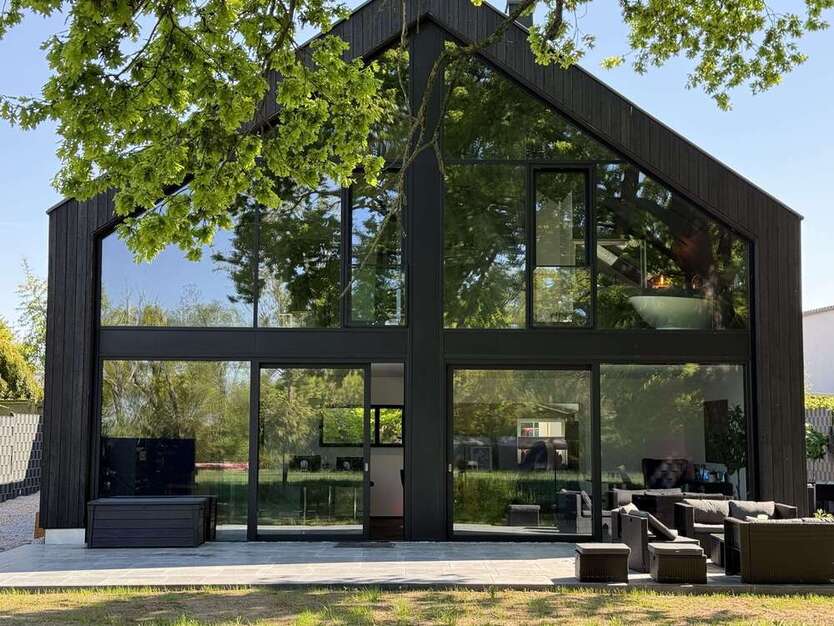 Haus zum Kaufen in Isernhagen 1.769.000 € 295 m²