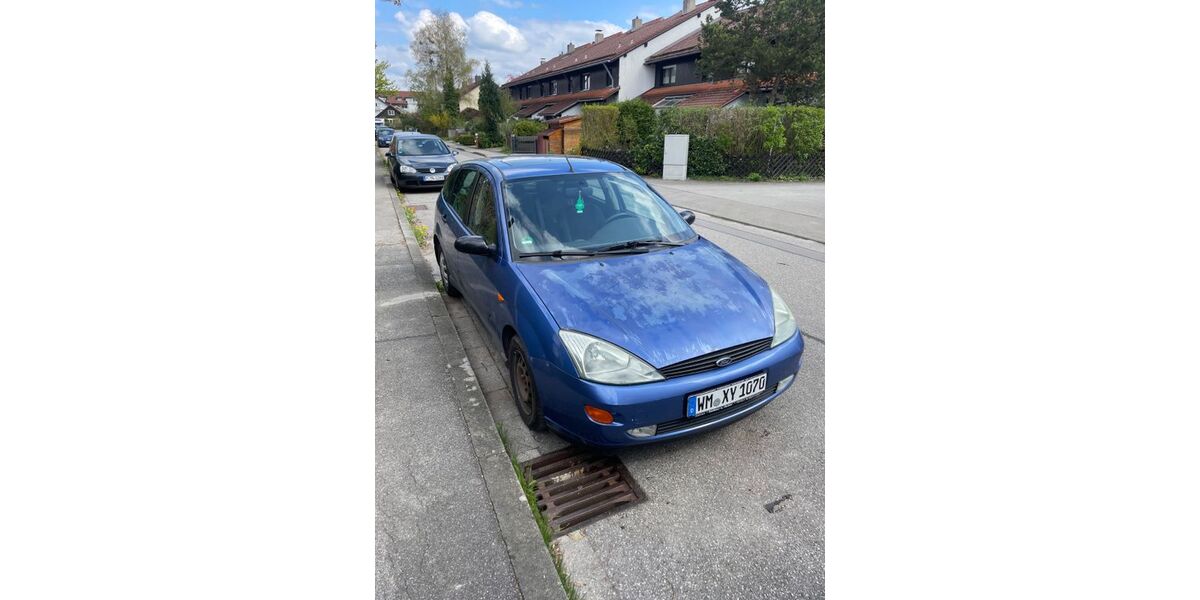 Ford Focus 99.500 km 800 &euro; Weilheim 82362