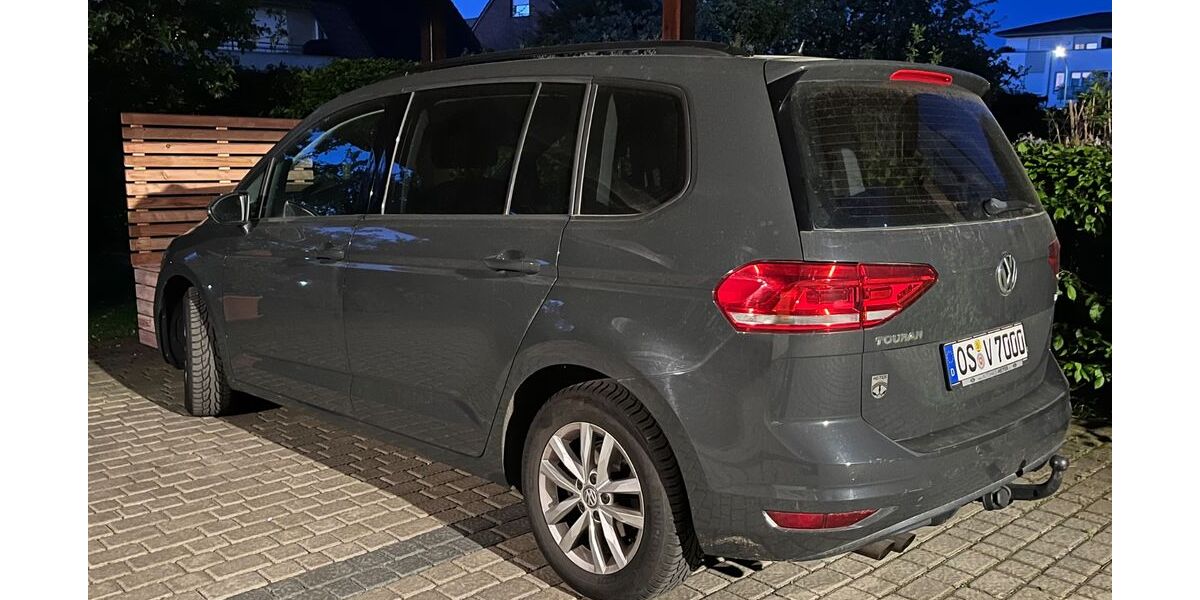 VW Touran 112.000 km 15.500 &euro; Osnabrück 49086