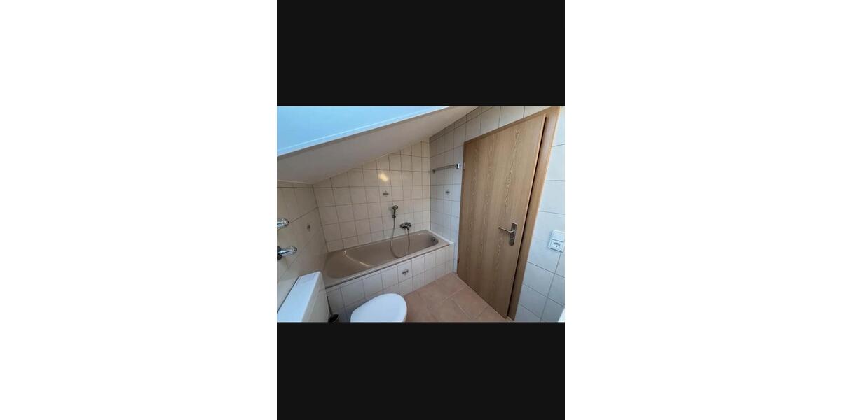 Dachgeschoßwohnung Bad Aibling - 2 Zimmer, 70 m&sup2;, 1.000&euro; | Angebot:25874417