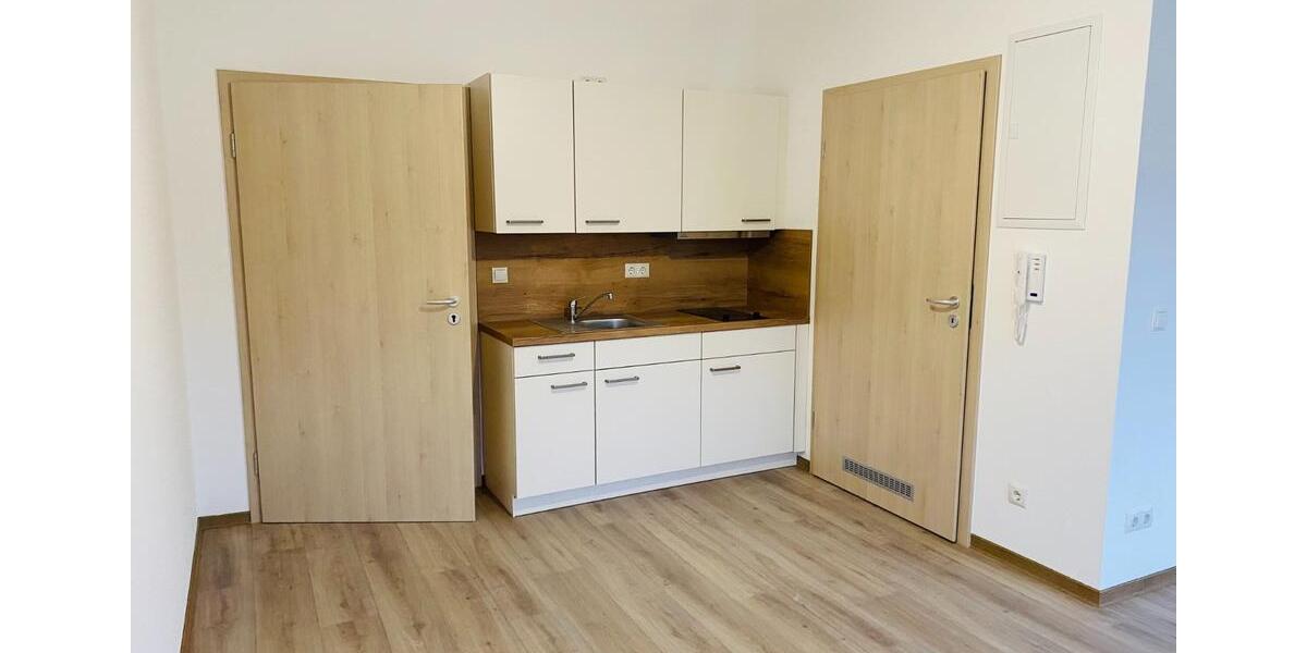 Etagenwohnung Bergen auf Rügen - 1 Zimmer, 25 m&sup2;, 380&euro; | Angebot:25057589