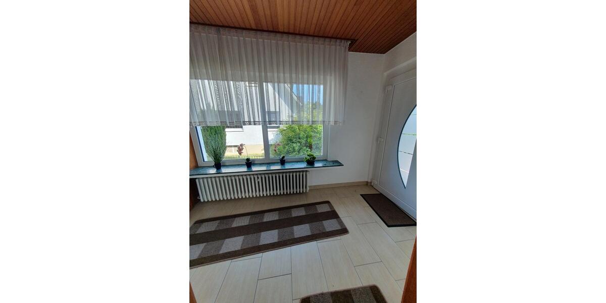 Etagenwohnung Bünde - 3 Zimmer, 90 m&sup2;, 895&euro; | Angebot:26323589